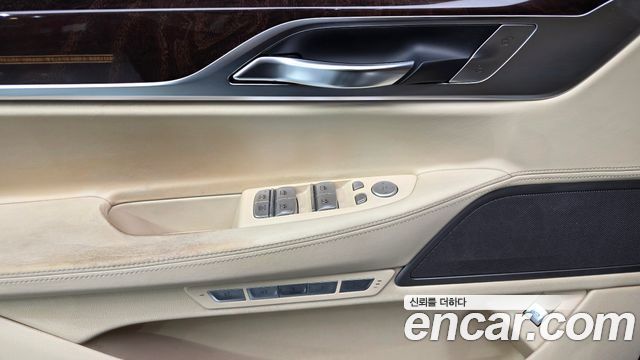 BMW 7 Series (G11) 730Ld xDrive 2016 — фото 18