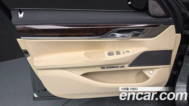 BMW 7 Series (G11) 730Ld xDrive 2016 — фото 24