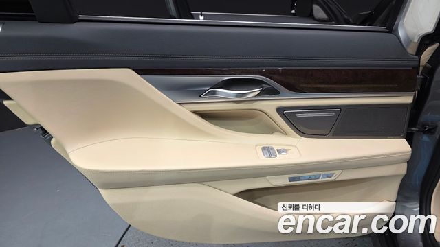 BMW 7 Series (G11) 730Ld xDrive 2016 — фото 25