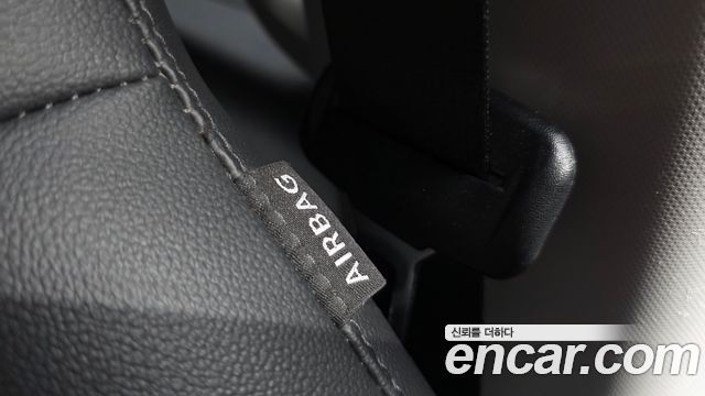 Hyundai Staria L3.5  Kinder Safety Car 11-Seater 2025 — фото 30