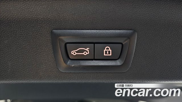 MINI Cooper Countryman Classic Plus Launch Pack 2nd Gen 2023 — фото 18