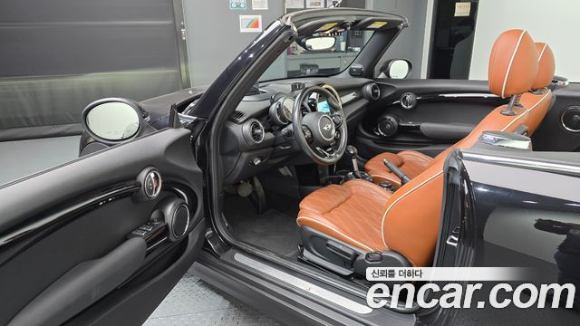 MINI Cooper S Convertible Standard 3rd 2017 — фото 10