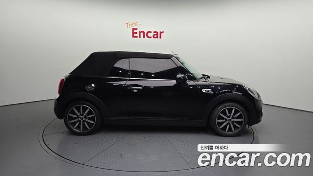 MINI Cooper S Convertible Standard 3rd 2017 — фото 20
