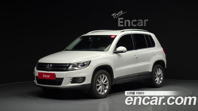 Volkswagen Tiguan 2.0 TDI Comfort 5N 2015 — фото 1