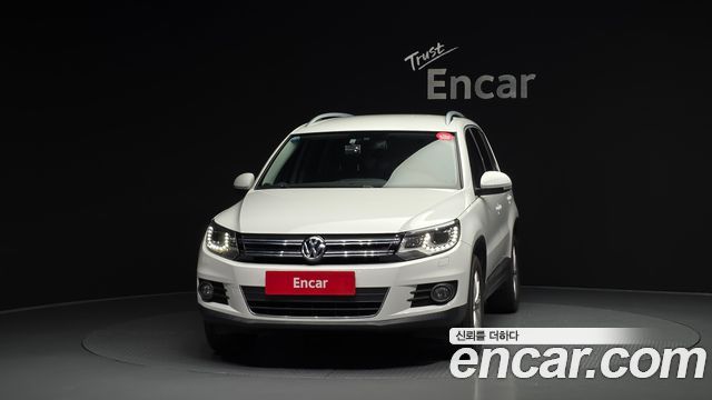 Volkswagen Tiguan 2.0 TDI Comfort 5N 2015 — фото 3