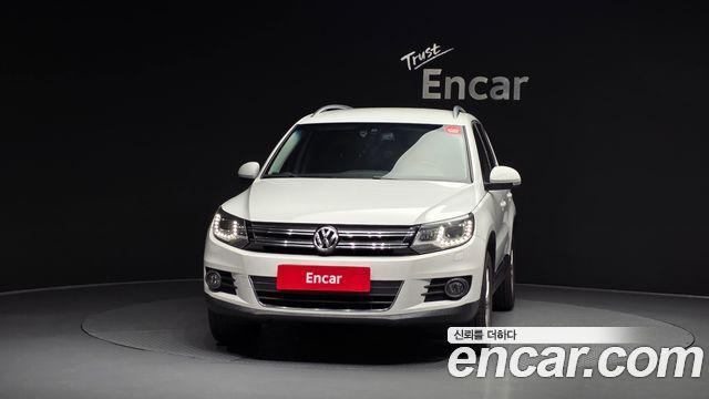 Volkswagen Tiguan 2.0 TDI Comfort 5N 2015 — фото 3