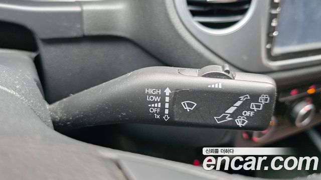 Volkswagen Tiguan 2.0 TDI Comfort 5N 2015 — фото 16