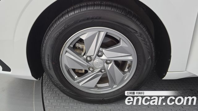 Hyundai Avante (CN7) 1.6 Smart 2024 — фото 5