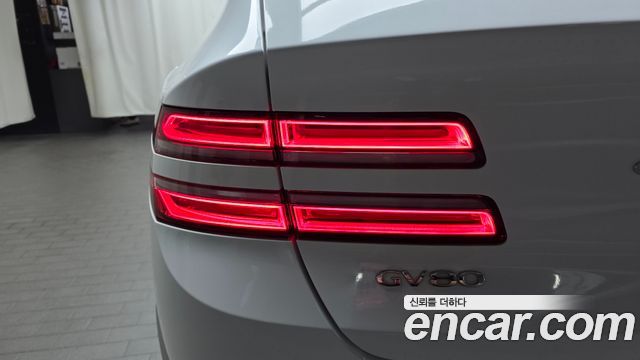 Genesis GV80 2.5T Gasoline AWD 2022 — фото 23