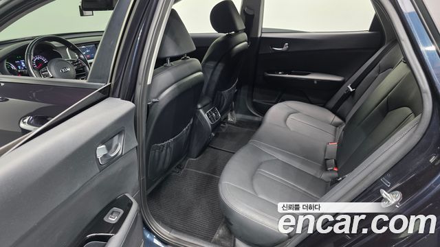 Kia K5 Hybrid (II) Noblesse 2019 — фото 12