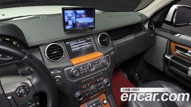 Land Rover Discovery 4 3.0 SDV6 SE 2015 — фото 14