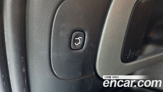 Jeep Cherokee (KL) 2.0 Diesel LIMITED 4WD 2015 — фото 15