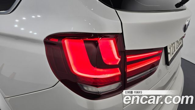 BMW X5 (F15) xDrive 30d 2017 — фото 29