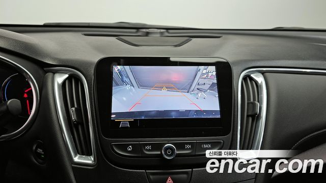 Chevrolet Malibu 2.0 Turbo LT Special 2019 — фото 13