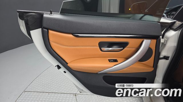 BMW 4 Series (F32) 420d Luxury GranCoupe 2020 — фото 31