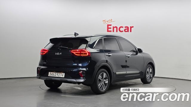 Kia Niro 1.6 HEV Prestige 2022 — фото 2