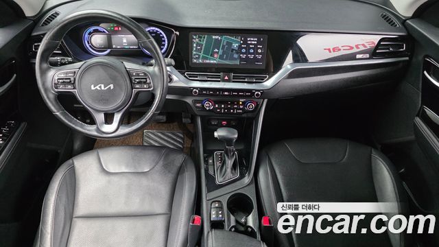 Kia Niro 1.6 HEV Prestige 2022 — фото 7