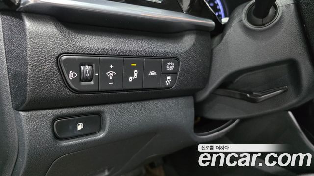 Kia Niro 1.6 HEV Prestige 2022 — фото 14