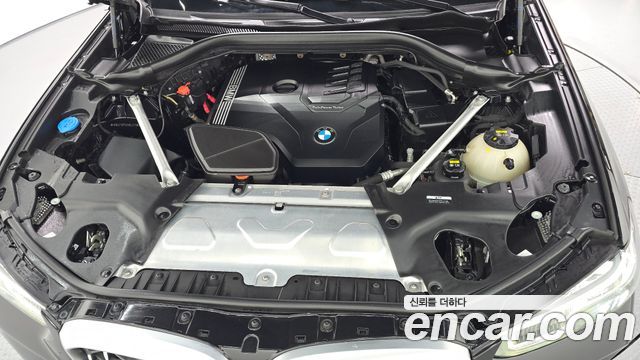 BMW X4 (G02) xDrive20i xLine 2022 — фото 6
