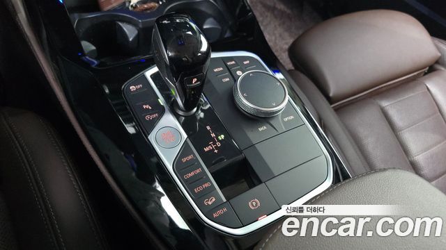 BMW X4 (G02) xDrive20i xLine 2022 — фото 9