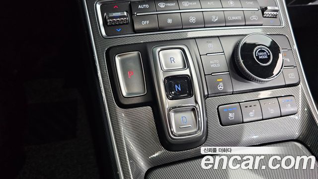 Hyundai Santa Fe Gasoline 2.5T 2WD Exclusive 2023 — фото 9