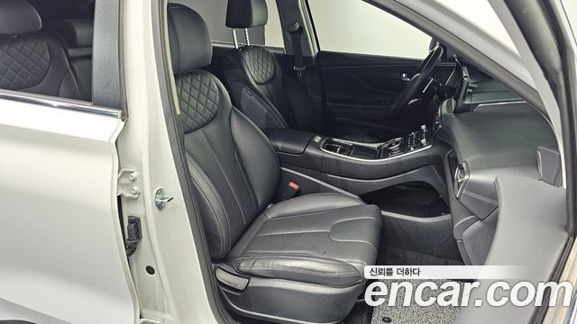 Hyundai Santa Fe Gasoline 2.5T 2WD Exclusive 2023 — фото 11