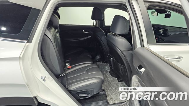 Hyundai Santa Fe Gasoline 2.5T 2WD Exclusive 2023 — фото 12
