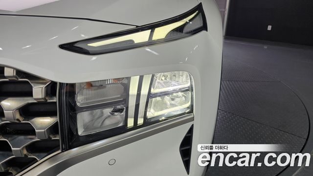 Hyundai Santa Fe Gasoline 2.5T 2WD Exclusive 2023 — фото 22