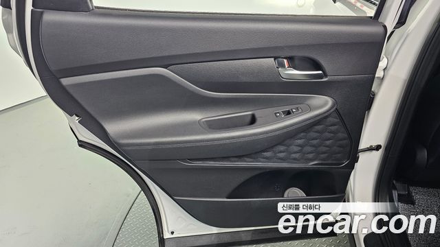 Hyundai Santa Fe Gasoline 2.5T 2WD Exclusive 2023 — фото 25