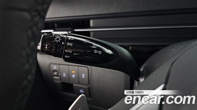 Hyundai Staria Lounge 9-Seater Prestige 2023 — фото 29