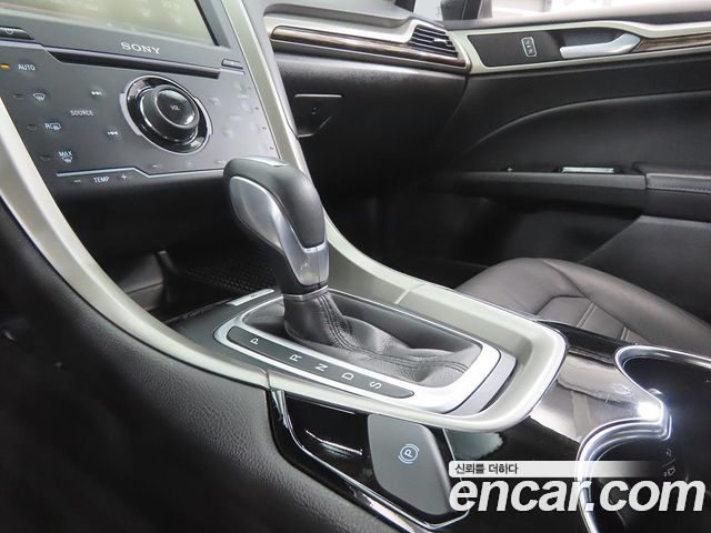 Ford Fusion 2.0 Ecobost 2nd 2014 — фото 16