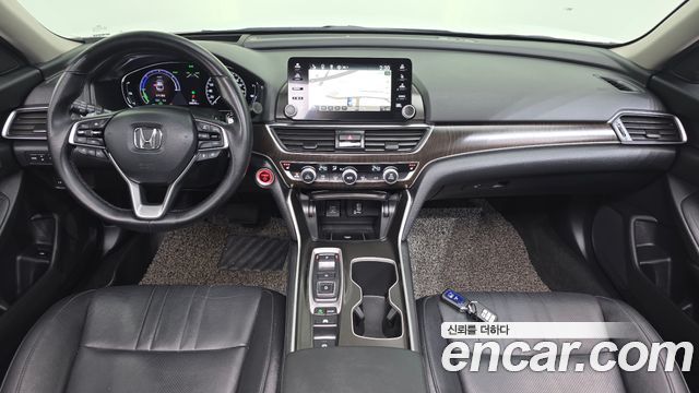Honda Accord (X) 2.0 Hybrid Touring 2019 — фото 7