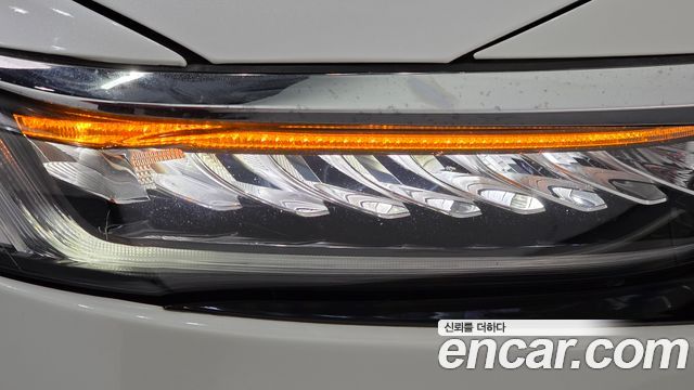 Honda Accord (X) 2.0 Hybrid Touring 2019 — фото 22