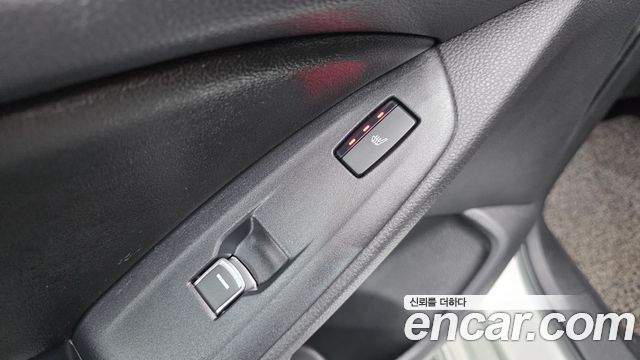 Honda Accord (X) 2.0 Hybrid Touring 2019 — фото 30