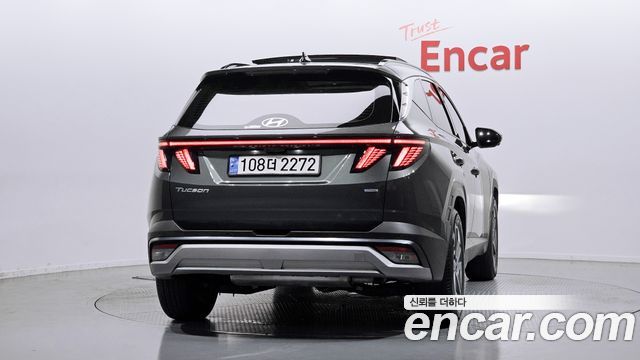 Hyundai Tucson (NX4) Gasoline 1.6 Turbo 4WD Inspiration 2024 — фото 4