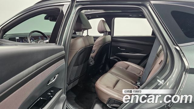 Hyundai Tucson (NX4) Gasoline 1.6 Turbo 4WD Inspiration 2024 — фото 11