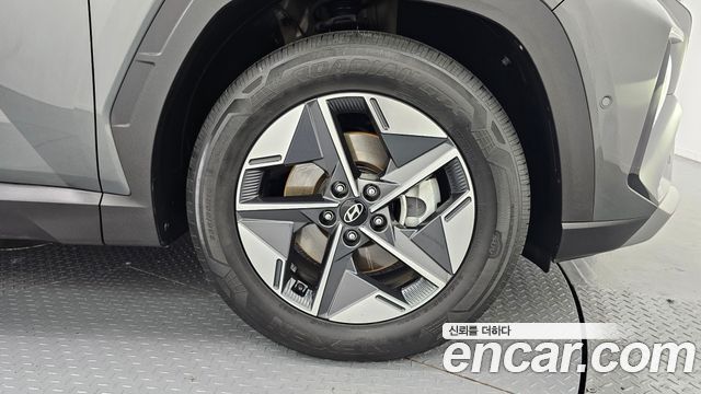 Hyundai Tucson (NX4) Gasoline 1.6 Turbo 4WD Inspiration 2024 — фото 21