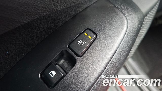 Kia Seltos Gasoline 1.6 Turbo 2WD Prestige 2022 — фото 21