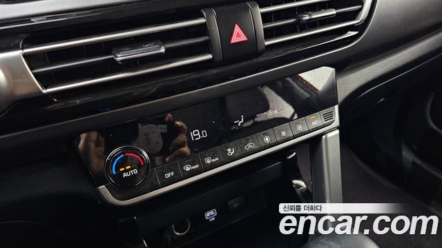 Kia Seltos Gasoline 1.6 Turbo 2WD Prestige 2022 — фото 33