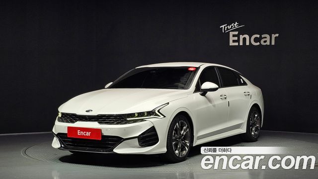 Kia K5 (III) 2.0 Signature