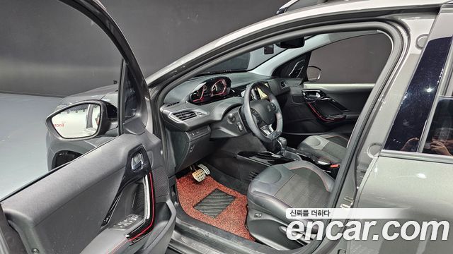 Peugeot 2008 1.5 BlueHDi GT Line 2019 — фото 10