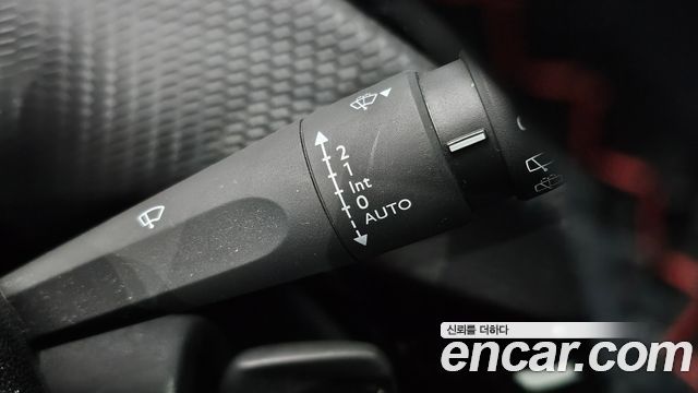 Peugeot 2008 1.5 BlueHDi GT Line 2019 — фото 19
