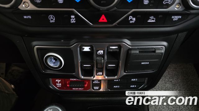 Jeep Wrangler (JL) 2.0 Rubicon Power Top 4Door 2021 — фото 28