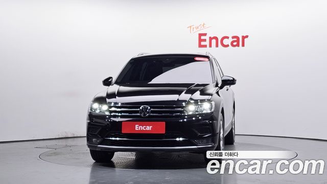 Volkswagen Tiguan (II) 2.0 TDI Premium 2018 — фото 3
