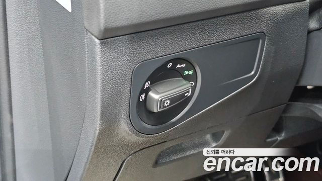 Volkswagen Tiguan (II) 2.0 TDI Premium 2018 — фото 14