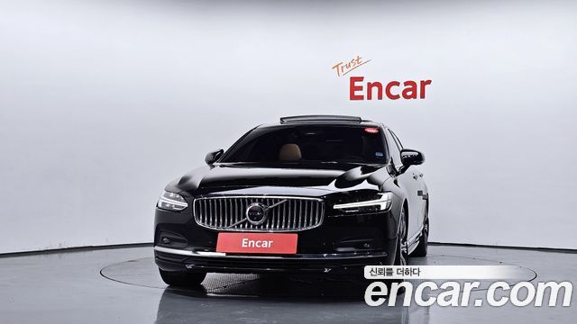 Volvo S90 B6 AWD Inscription 2022 — фото 3