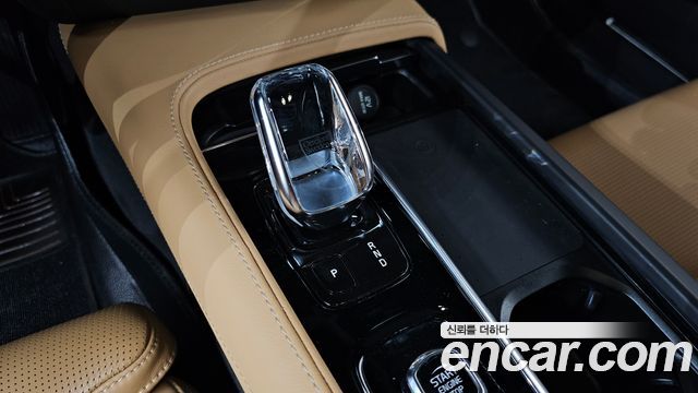 Volvo S90 B6 AWD Inscription 2022 — фото 9