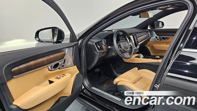 Volvo S90 B6 AWD Inscription 2022 — фото 10
