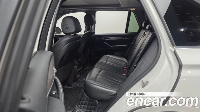 BMW X5 (F15) xDrive 30d 2015 — фото 11
