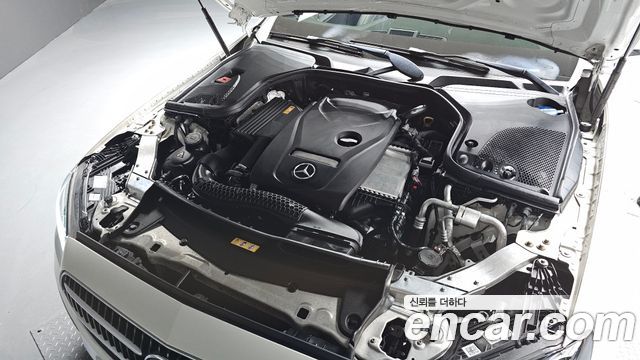 Mercedes-Benz E-Class (W213) E250 Avantgarde 2021 — фото 6